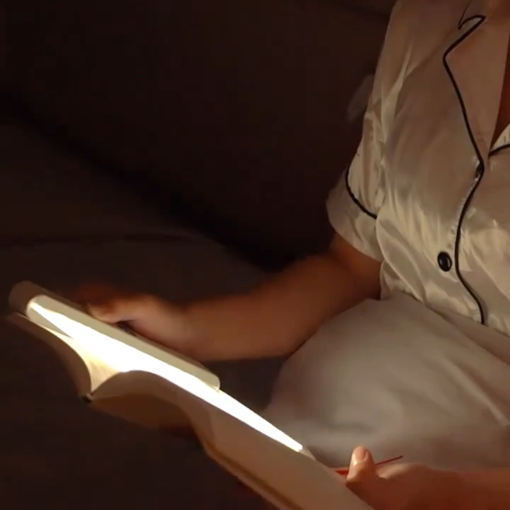 Lampe de Lecture LED Écran Protecteur — Lisez la nuit sans déranger 🌙
